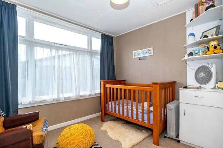 Photo of property in 24 Market Street, Watlington, Timaru, 7910