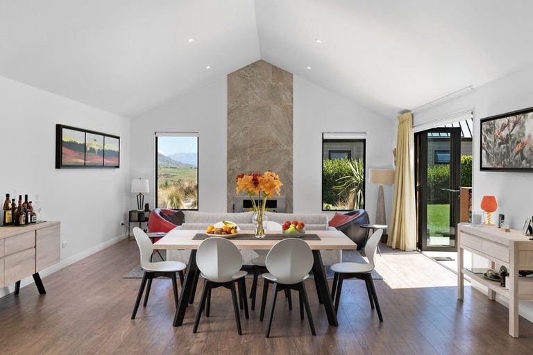 Photo of property in 30 Mckellar Drive, Jacks Point, Queenstown, 9371