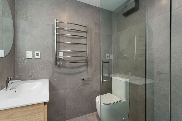 Photo of property in 31 Oxley Avenue, St Albans, Christchurch, 8014