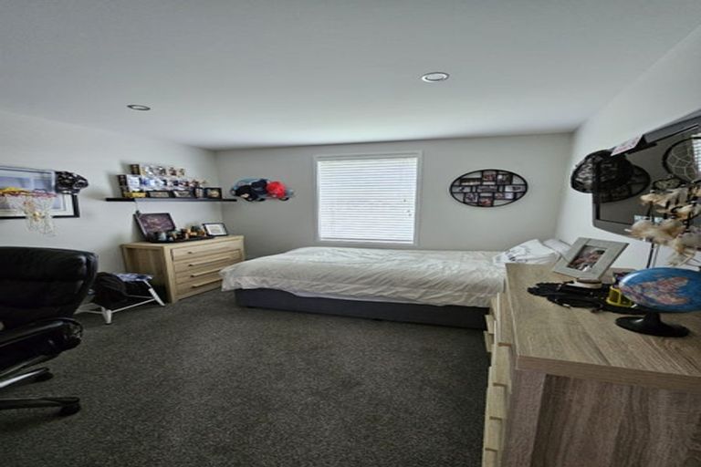 Photo of property in 18 Beachvale Drive, Kaiapoi, 7630