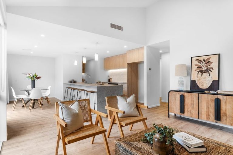 Photo of property in 111 Aviemore Drive, Marshland, Christchurch, 8083