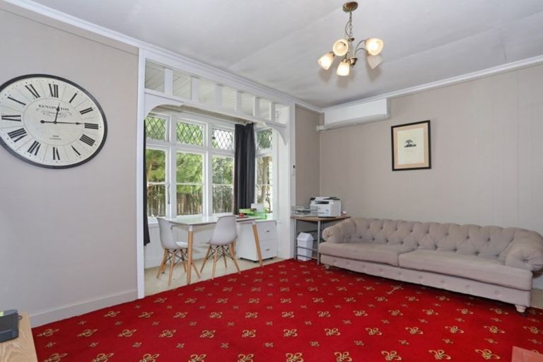 Photo of property in 21 Bond Street, Marton, 4710