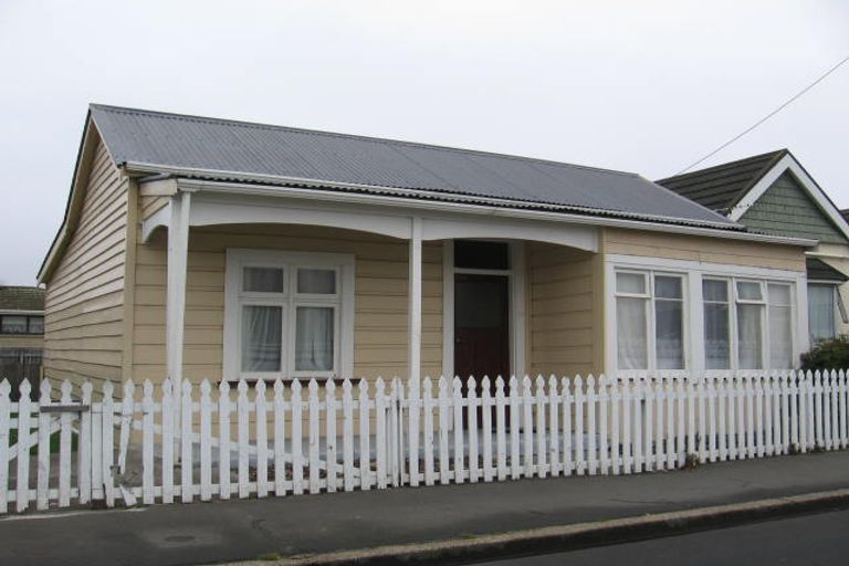 Photo of property in 38 Bradshaw Street, South Dunedin, Dunedin, 9012