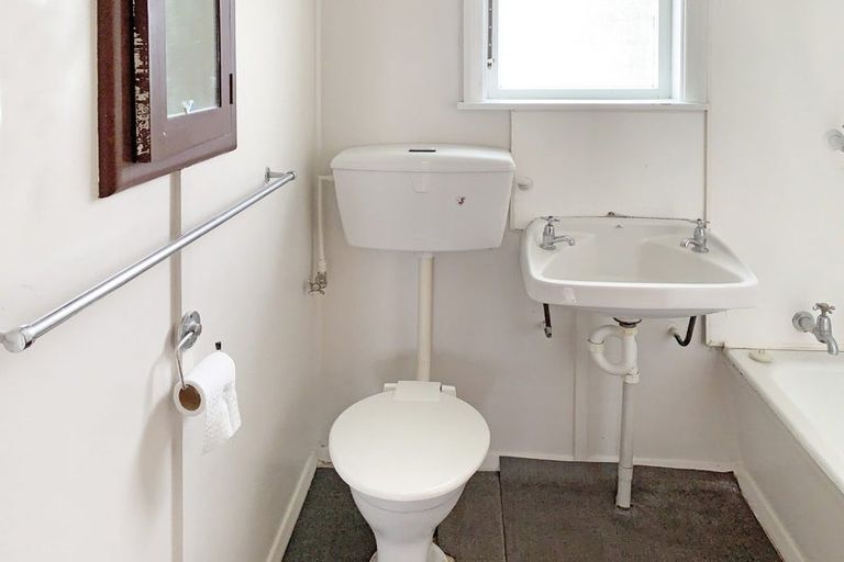 Photo of property in 12-14 Herrington Street, Foxton, 4814