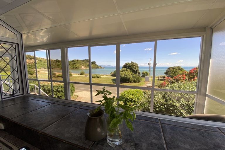 Photo of property in 1110 Abel Tasman Drive, Ligar Bay, Takaka, 7183