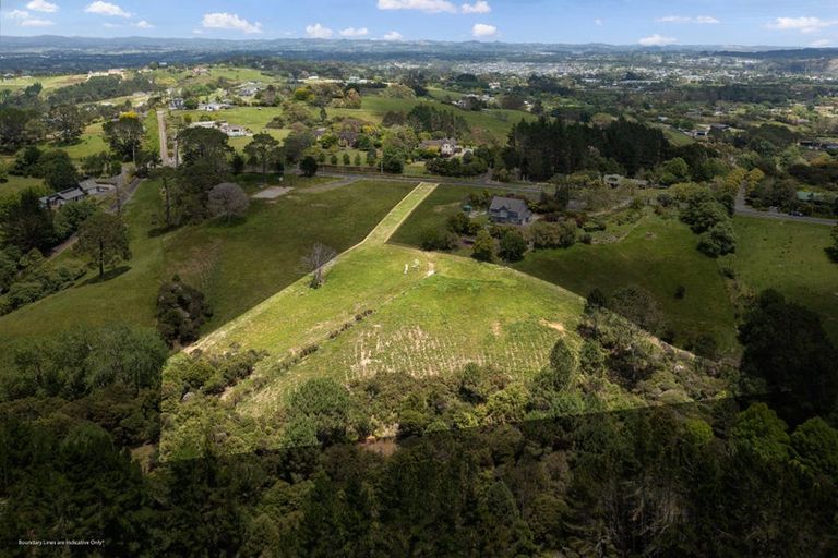 Photo of property in 679 Ridge Road, Riverhead, 0793