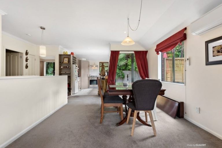 Photo of property in 30 Futuna Close, Karori, Wellington, 6012