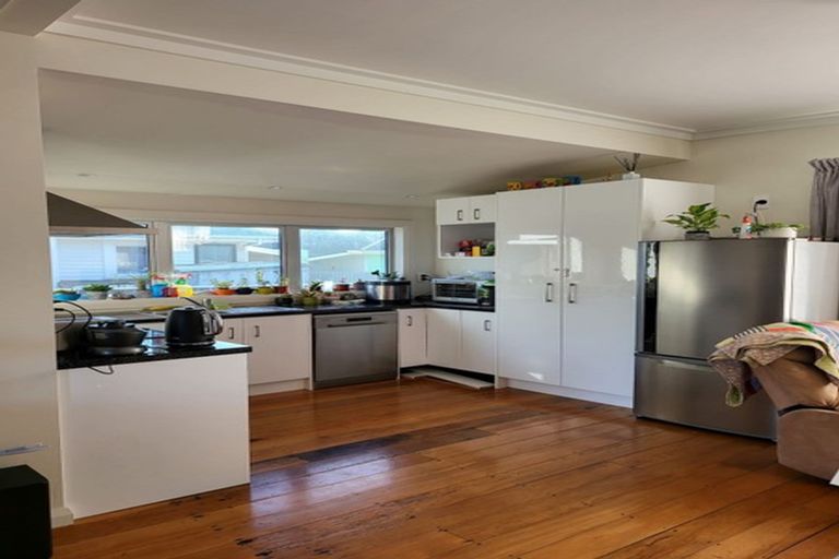 Photo of property in 36 Salisbury Street, Levin, 5510