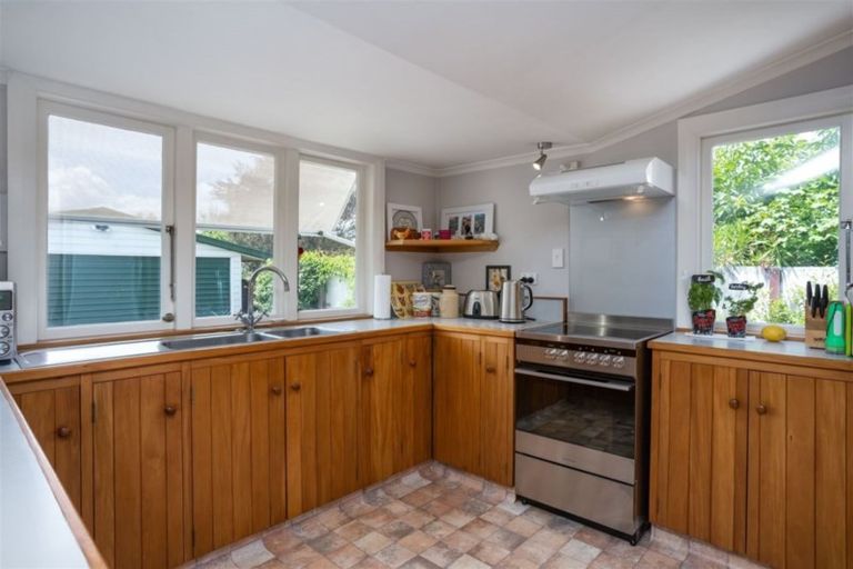 Photo of property in 92 Renall Street, Masterton, 5810