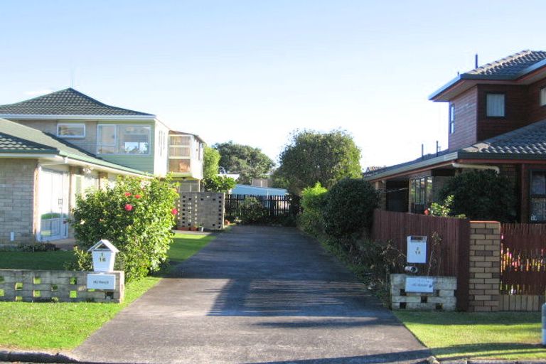 Photo of property in 2/16 Alice Avenue, Orewa, 0931