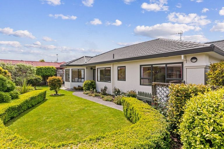 Photo of property in 7 Beachwater Grove, Paraparaumu Beach, Paraparaumu, 5032