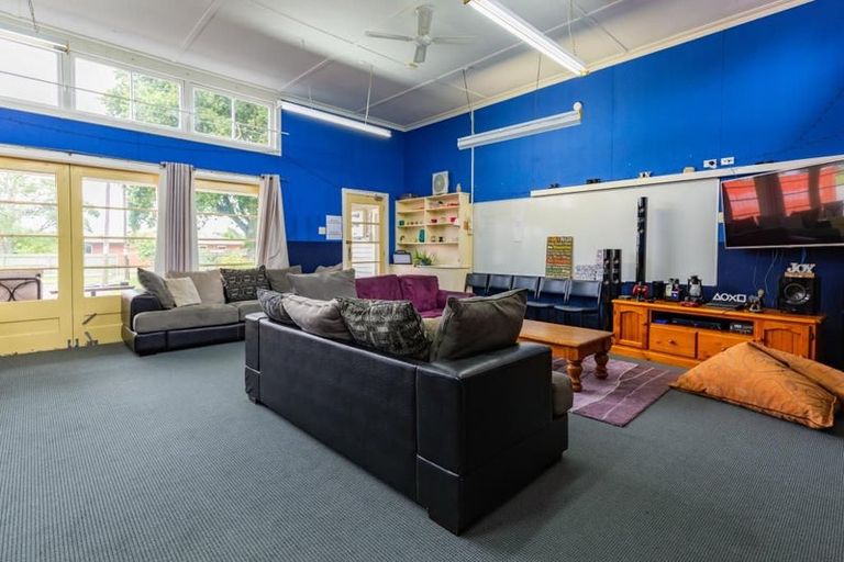 Photo of property in Former Morven School, 41 Donald Street, Morven, Waimate, 7980