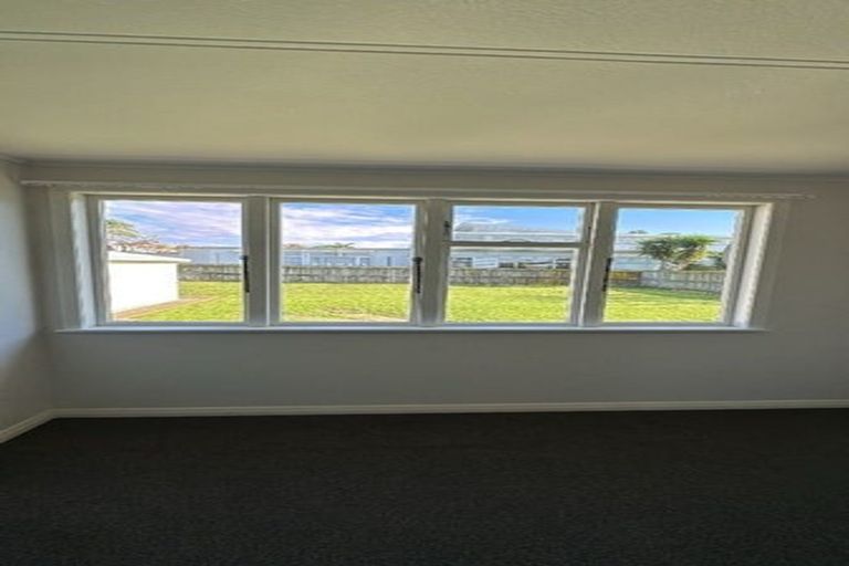 Photo of property in 6 Marsden Street, Hauraki, Auckland, 0622