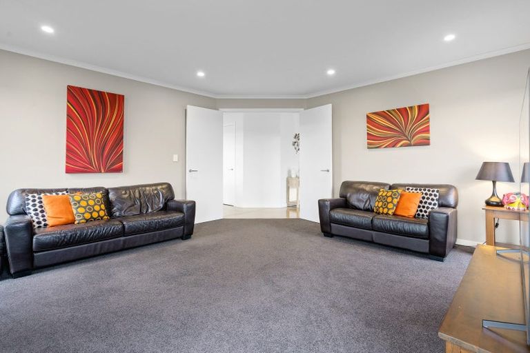 Photo of property in 13 Alan Livingston Drive, Cambridge, 3434