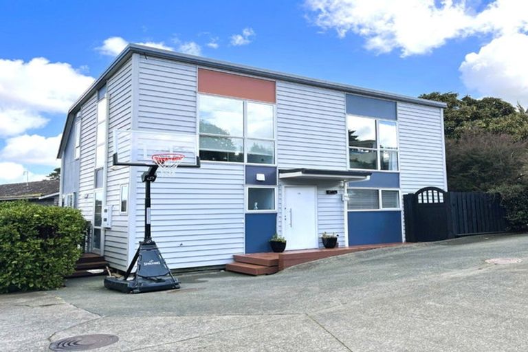 Photo of property in 14 Saffron Street, Birkdale, Auckland, 0626