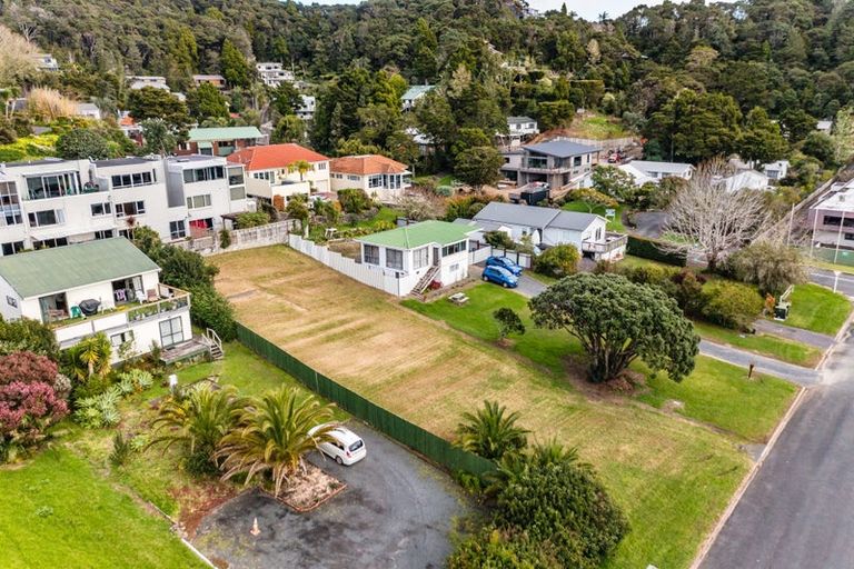 Photo of property in 16 Macmurray Road, Paihia, 0200