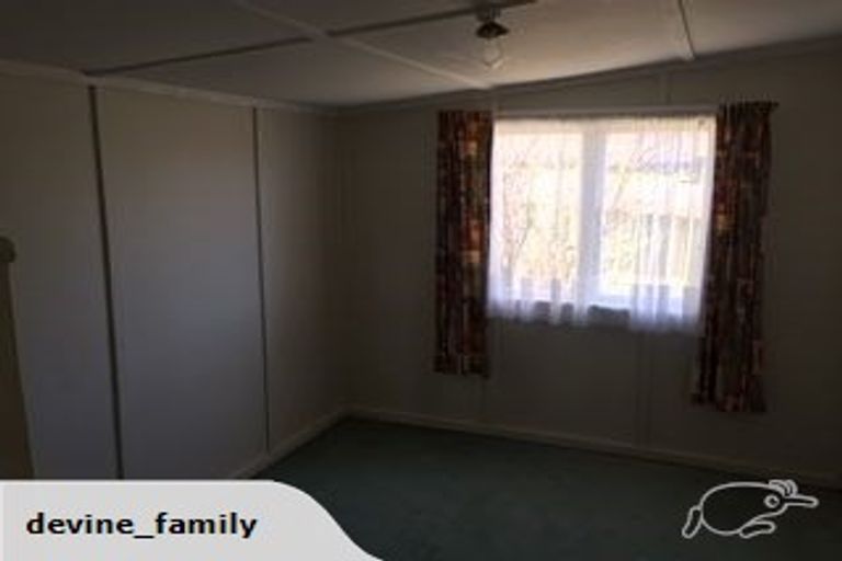 Photo of property in 28 Ngamotu Road, Moturoa, New Plymouth, 4310