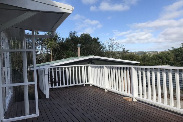 Photo of property in 103a Glengarry Road, Glen Eden, Auckland, 0602