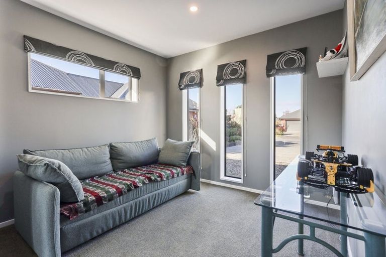 Photo of property in 6 Taiwhenua Street, Rangiora, 7400