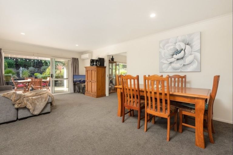 Photo of property in 22 Ellesmere Close, Pyes Pa, Tauranga, 3112