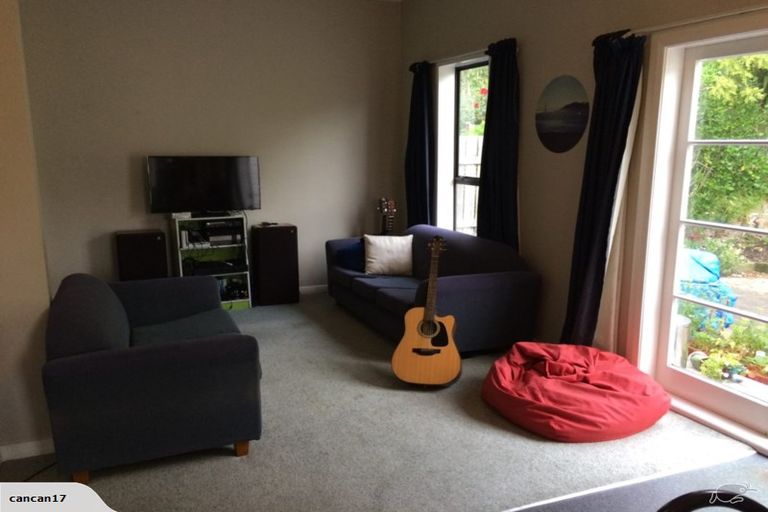 Photo of property in 50 Te Wharepouri Street, Berhampore, Wellington, 6023