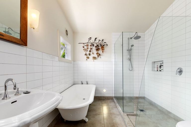 Photo of property in 64 Church Street, Devonport, Auckland, 0624