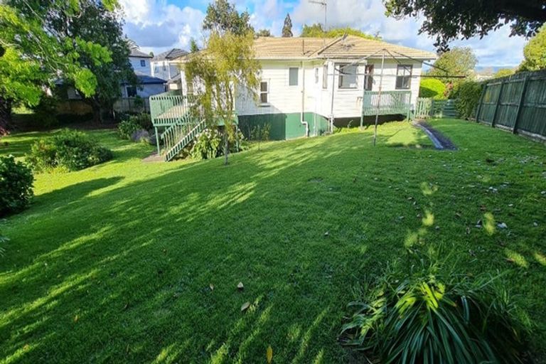 Photo of property in 10 Rimu Road, Manurewa, Auckland, 2102
