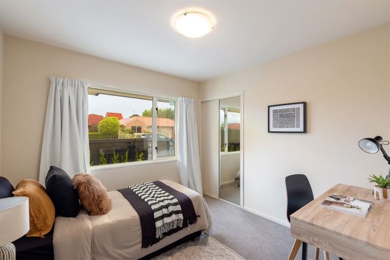 Photo of property in 2b Beatrice Place, Avonhead, Christchurch, 8042