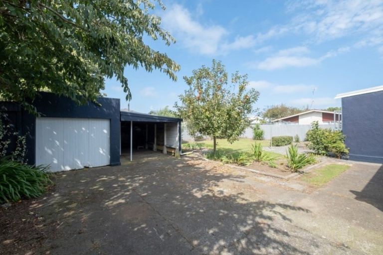 Photo of property in 6 Disraeli Street, Hawera, 4610