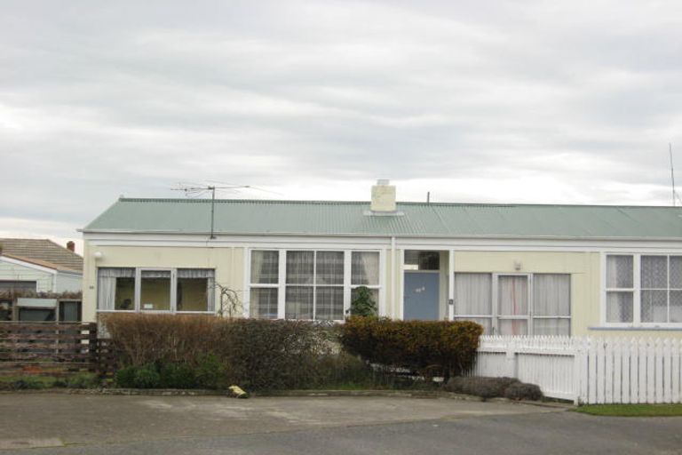 Photo of property in 18-20 Manapouri Street, Strathern, Invercargill, 9812