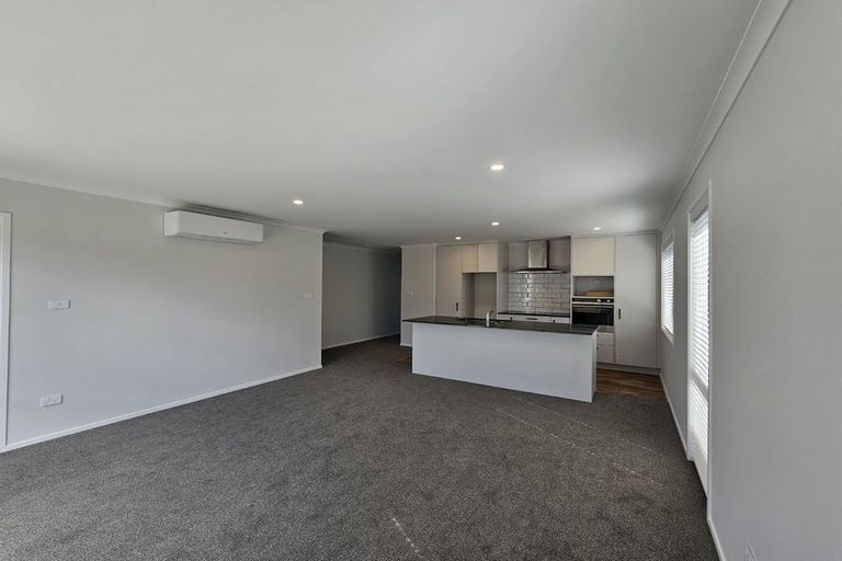 Photo of property in 2 Plow Way, Papamoa, 3118