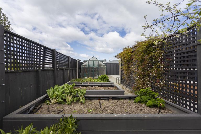 Photo of property in 3b Weston Road, Holmes Hill, Oamaru, 9401