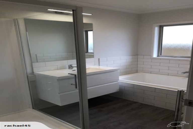 Photo of property in 1 Harry Richards Way, Pokeno, 2402