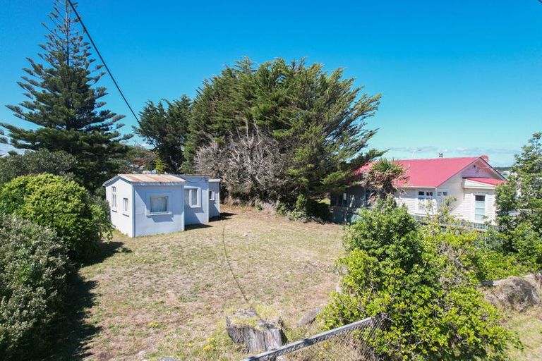 Photo of property in 98 Park Avenue, Waitarere Beach, Levin, 5510