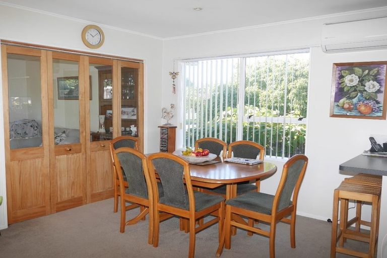 Photo of property in 89 Eatwell Avenue, Paraparaumu Beach, Paraparaumu, 5032