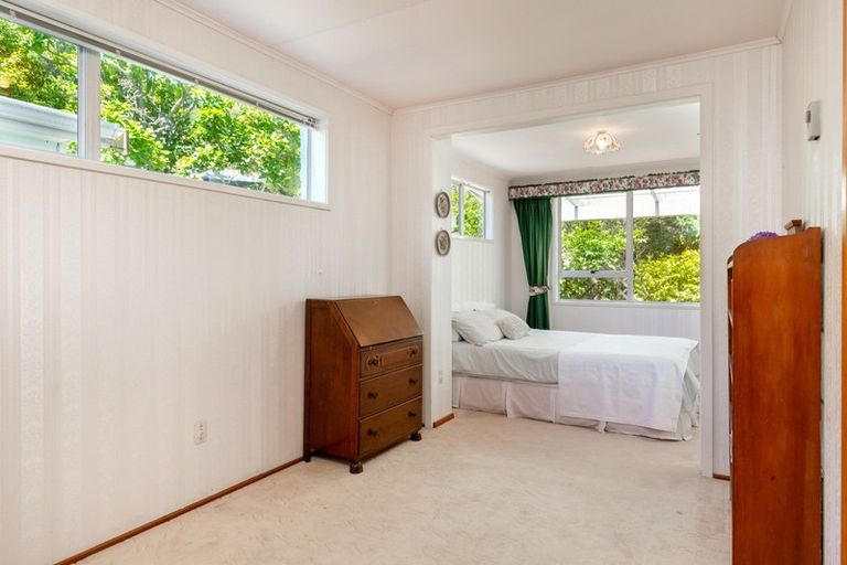 Photo of property in 32 Seaview Crescent, Picton, 7220