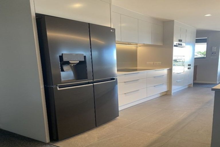 Photo of property in 2/26 Pillans Road, Otumoetai, Tauranga, 3110