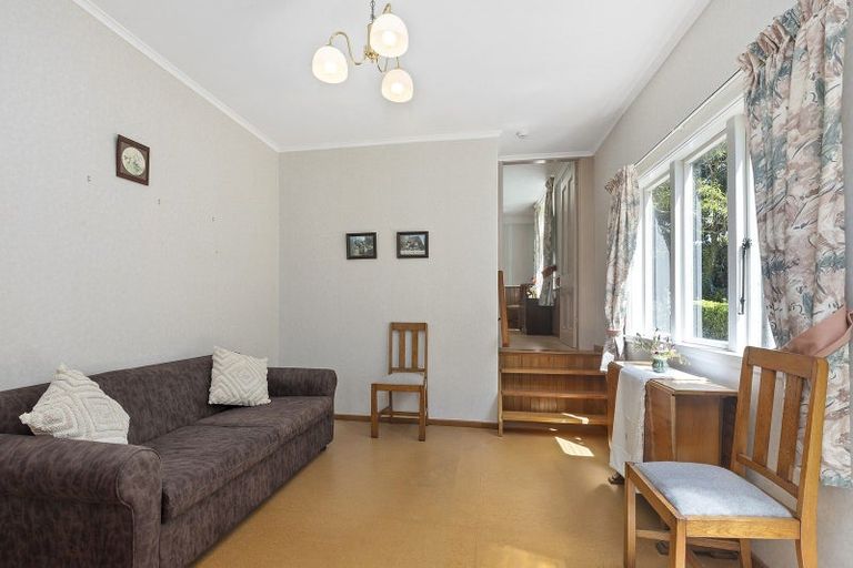 Photo of property in 103 Melbourne Road, Island Bay, Wellington, 6023