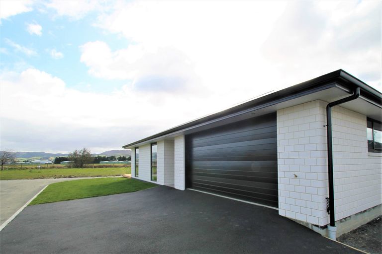 Photo of property in 6 Silverview Place, Mosgiel, 9024