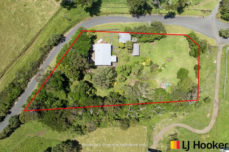 Photo of property in 356 Hamilton Road, Awhitu, Waiuku, 2684