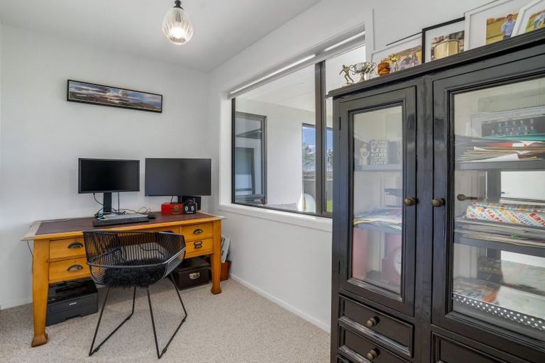 Photo of property in 141 Devereux Road, Winton, 9782