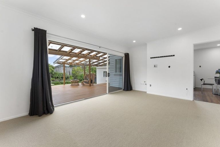 Photo of property in 33 Weymouth Street, New Plymouth, 4310