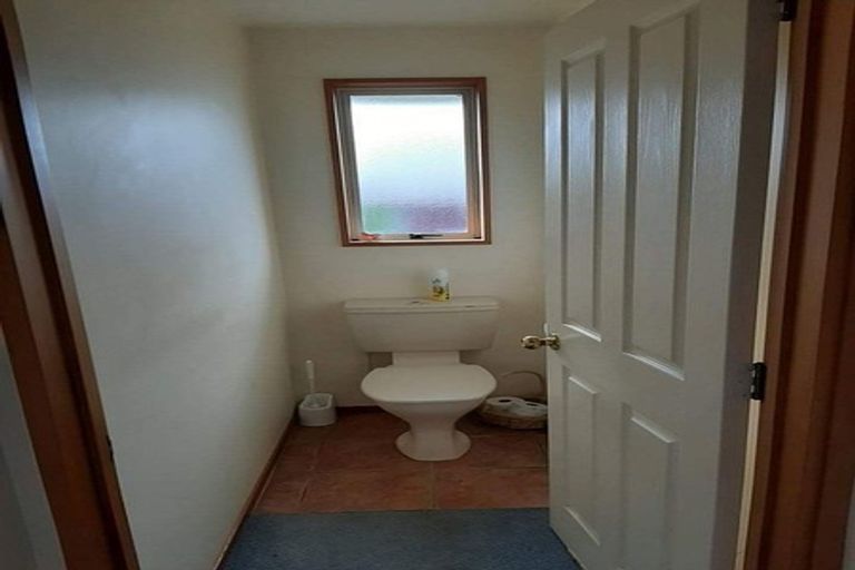 Photo of property in 5 Manahi Place, Woodend, 7610