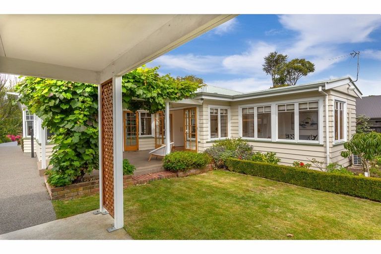 Photo of property in 91 Ashgrove Terrace, Somerfield, Christchurch, 8024