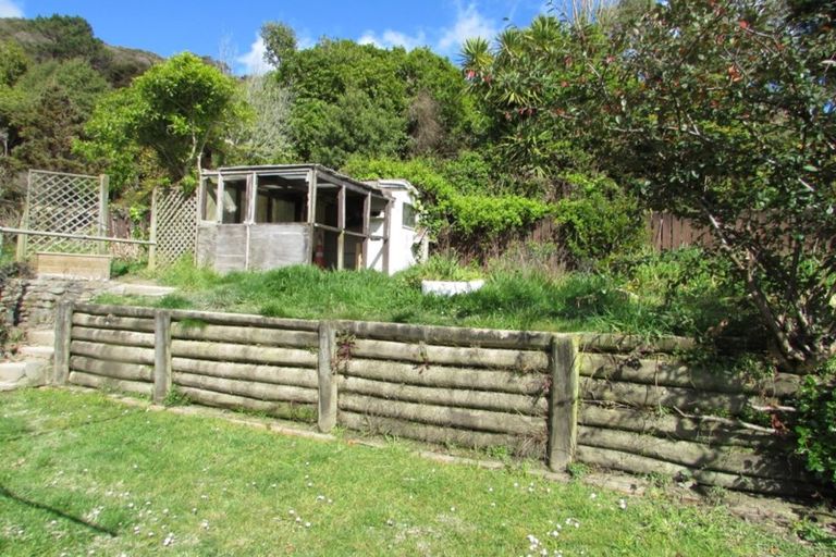 Photo of property in 19 Speargrass Grove, Timberlea, Upper Hutt, 5018
