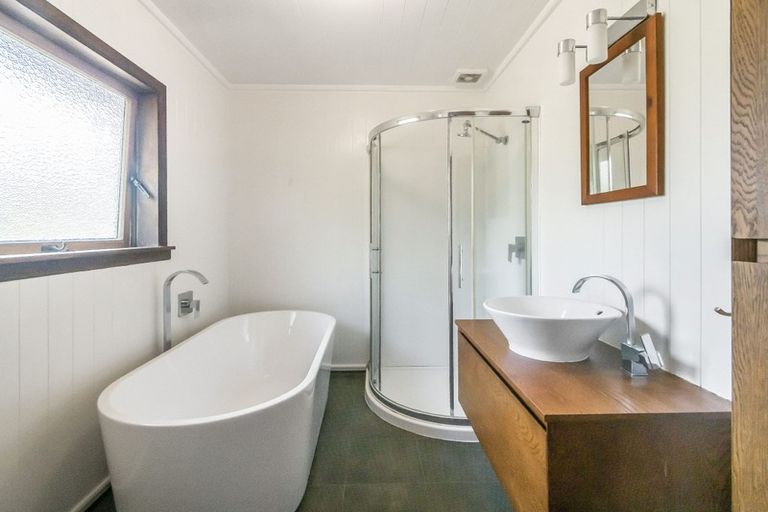 Photo of property in 1/13 Hammond Avenue, Hatfields Beach, Orewa, 0931