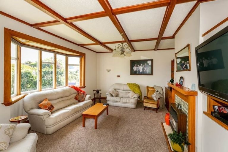 Photo of property in 3 Henui Street, Strandon, New Plymouth, 4312