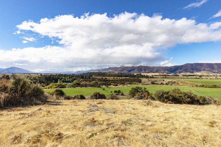 Photo of property in 12 Jackson Rise, Luggate, Wanaka, 9383
