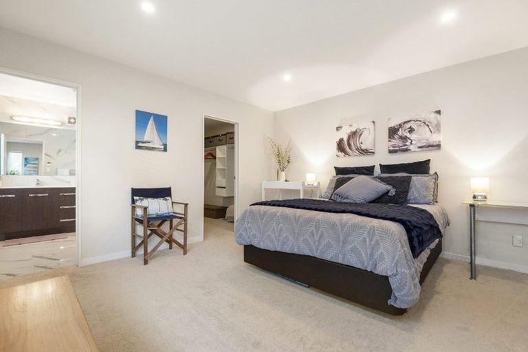 Photo of property in 7 Bridget Court, Red Beach, 0932