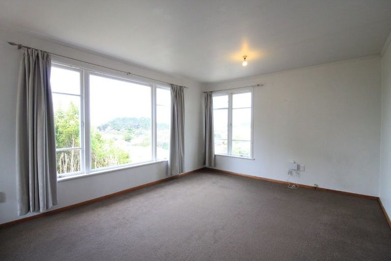 Photo of property in 28 Arapiko Street, Johnsonville, Wellington, 6037